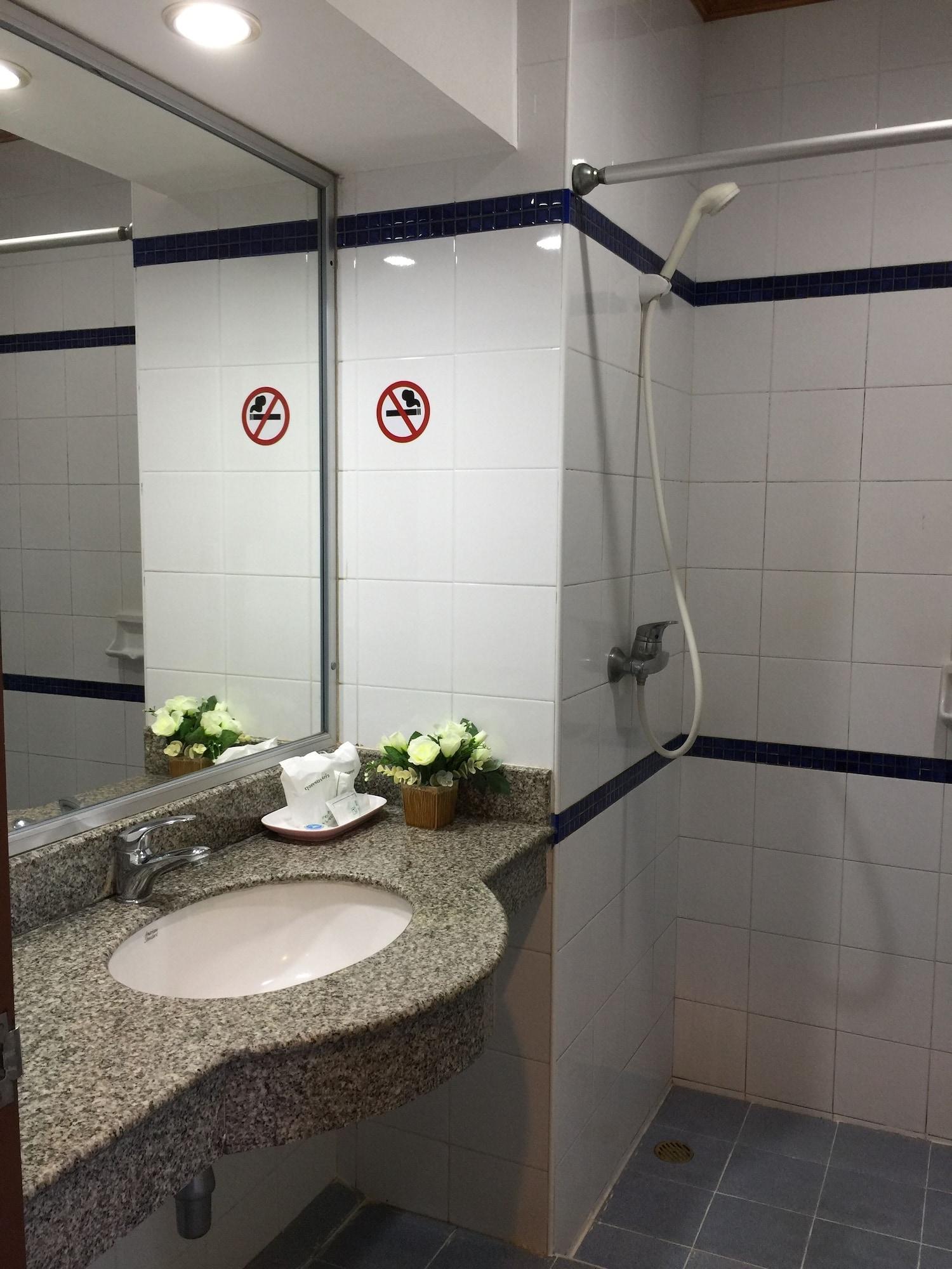 Krabi Golden Hill Hotel Εξωτερικό φωτογραφία